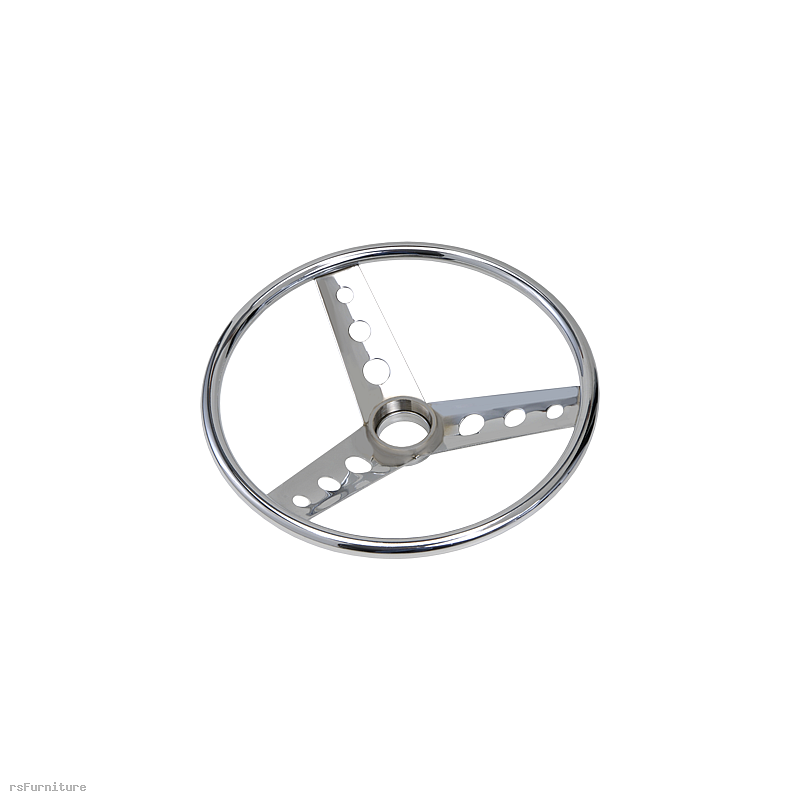 Pub_detail-3_podnozek-sam